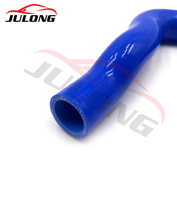 VAZ 2170 silicone heatsink hoses (2 pieces) OE:2172-1303000 VAZ 2170 silicone heatsink hoses (2 pieces) OE:2172-1303000