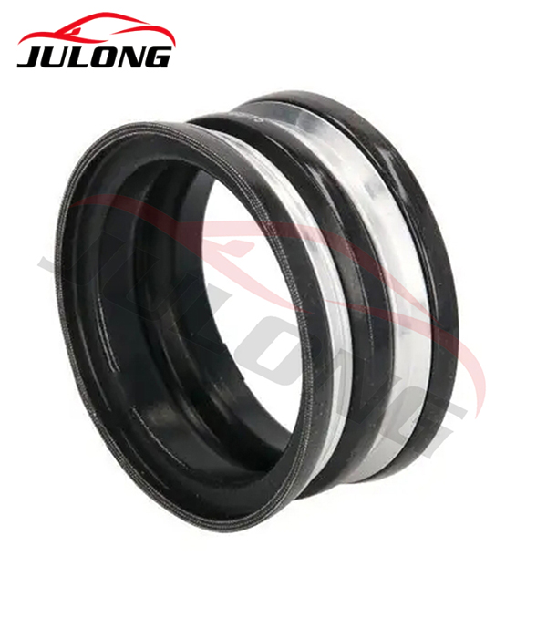 Volvo FH 16 II 03 Truck Turbocharger Intake Hose OEM:20966083 Volvo FH 16 II 03 Truck Turbocharger Intake Hose OEM:20966083