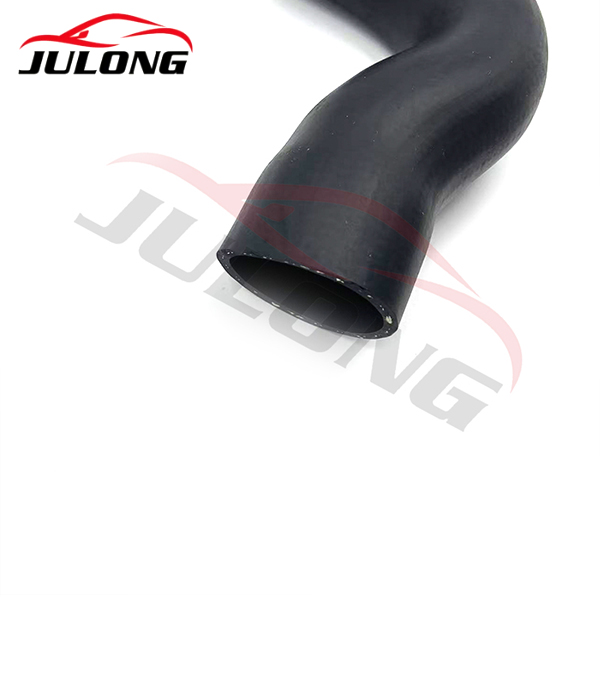 Mercedes-Benz Sprinter 2T 3 Right-side intercooler intake pipe OEM: 9065280082 Mercedes-Benz Sprinter 2T 3 Right-side intercooler intake pipe OEM: 9065280082
