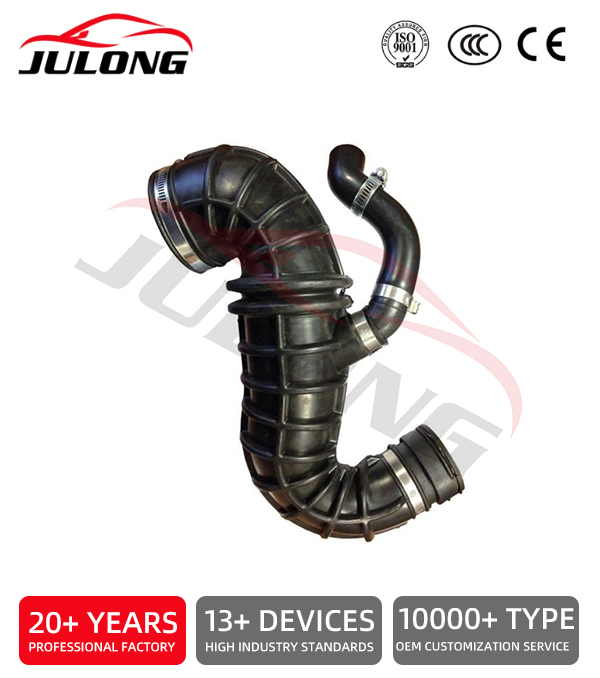 Ford Transit Connect 1.8 (2002–2013) and Ford Focus 1.8 (1998–2004) Air intake hose OEM: 1133898