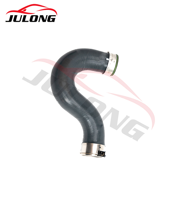Mercedes Sprinter 2500/3500 (2010–2016)Left Intercooler Hose OEM: 906 528 2582 Mercedes Sprinter 2500/3500 (2010–2016)Left Intercooler Hose OEM: 906 528 2582