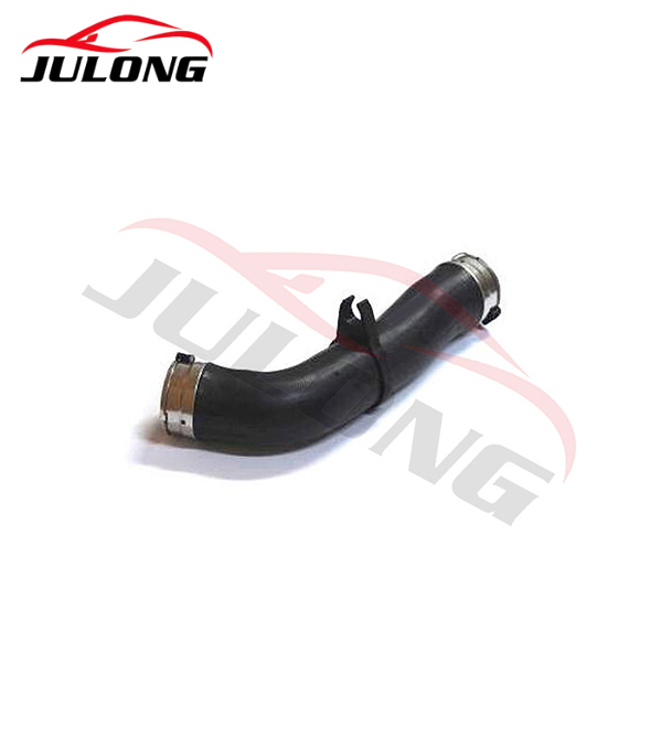Mercedes-Benz Coolant Hose OEM: 960 501 4784 Mercedes-Benz Coolant Hose OEM: 960 501 4784